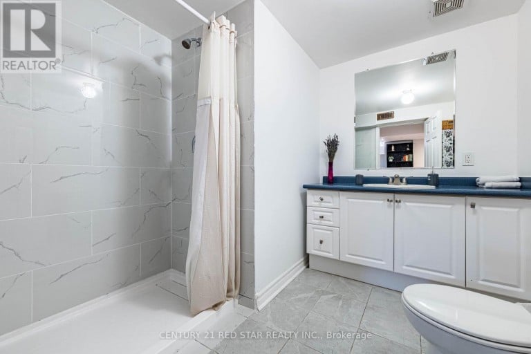 56 FOUNTAINBRIDGE DRIVE, Caledon (Bolton East), Ontario, L7E1N4