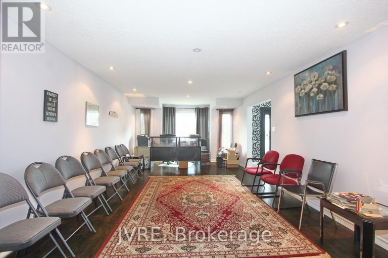 612 ELGIN MILLS ROAD W, Richmond Hill (Westbrook), Ontario, L4C4M2