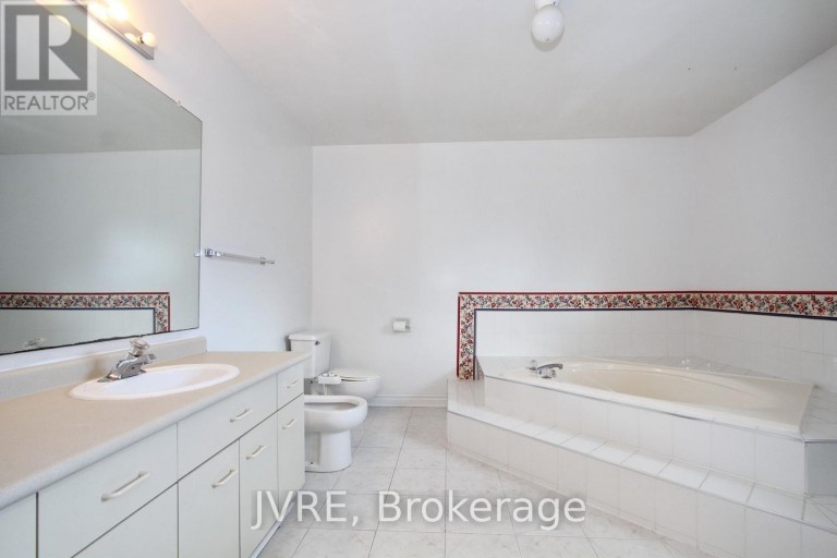 612 ELGIN MILLS ROAD W, Richmond Hill (Westbrook), Ontario, L4C4M2
