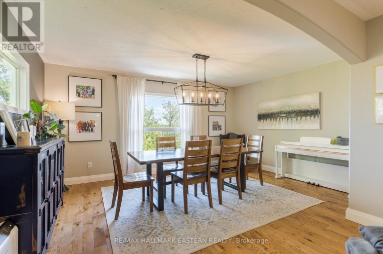 688 TRAILVIEW DRIVE, Peterborough (Ashburnham Ward 4), Ontario, K9J8P1