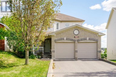 688 TRAILVIEW DRIVE Peterborough (Ashburnham Ward 4) Ontario photo 2