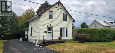 478 RAMSEY STREET Pembroke Ontario photo 1