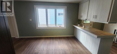 478 RAMSEY STREET Pembroke Ontario photo 4