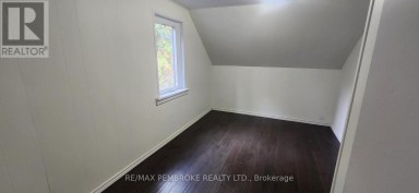 478 RAMSEY STREET Pembroke Ontario photo 8