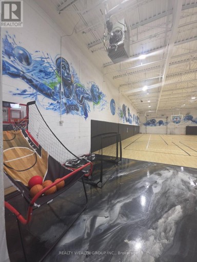 B - 23 STRATHEARN AVENUE, Brampton (Steeles Industrial), Ontario, L6T4P1