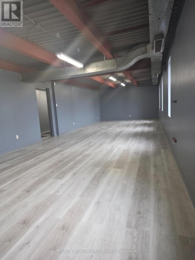 B - 23 STRATHEARN AVENUE, Brampton (Steeles Industrial), Ontario, L6T4P1
