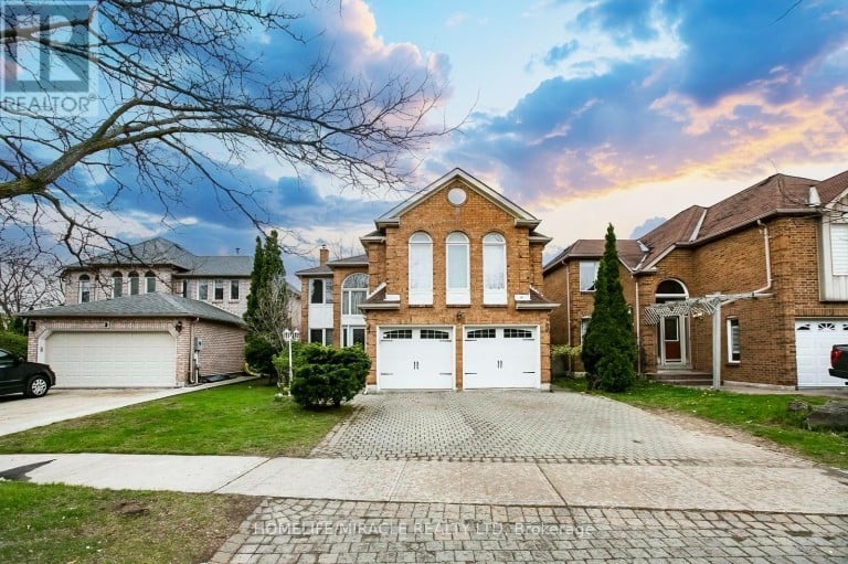 5 BUTLERMERE DRIVE, Brampton (Fletcher's West), Ontario, L6Y4S1