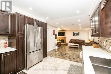 5 BUTLERMERE DRIVE Brampton (Fletcher's West) Ontario photo 14