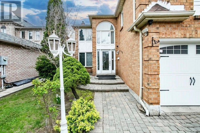 5 BUTLERMERE DRIVE, Brampton (Fletcher's West), Ontario, L6Y4S1