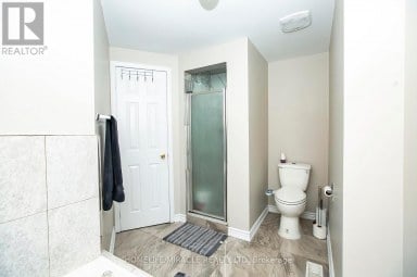 5 BUTLERMERE DRIVE Brampton (Fletcher's West) Ontario photo 26