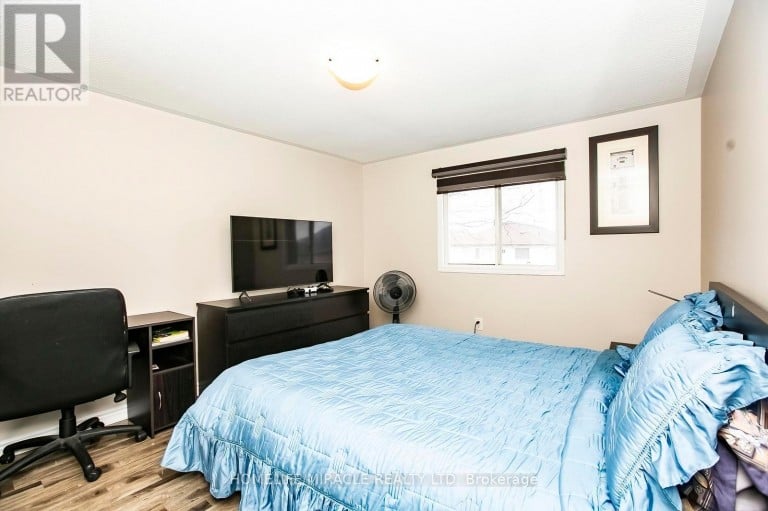 5 BUTLERMERE DRIVE, Brampton (Fletcher's West), Ontario, L6Y4S1