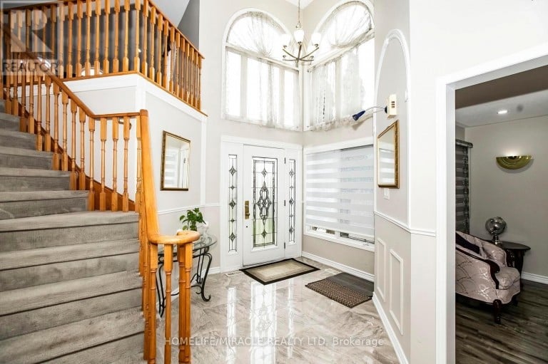 5 BUTLERMERE DRIVE, Brampton (Fletcher's West), Ontario, L6Y4S1