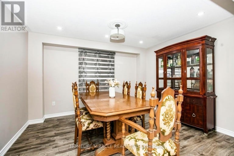 5 BUTLERMERE DRIVE, Brampton (Fletcher's West), Ontario, L6Y4S1