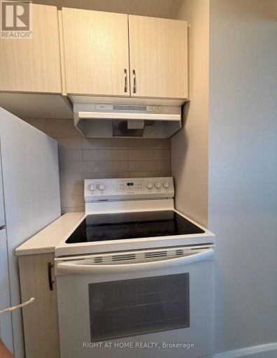 505 - 215 GLENRIDGE AVENUE, St. Catharines (Glendale/Glenridge), Ontario, L2T3J7