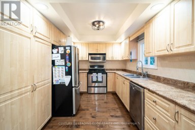 53 MCCLENNY DRIVE Aurora (Aurora Highlands) Ontario photo 10