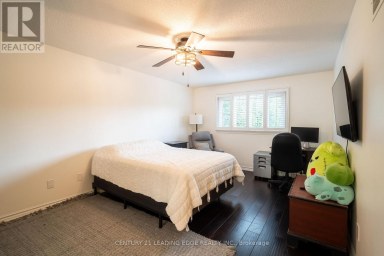 53 MCCLENNY DRIVE Aurora (Aurora Highlands) Ontario photo 16