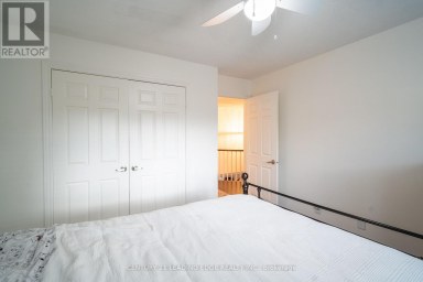 53 MCCLENNY DRIVE Aurora (Aurora Highlands) Ontario photo 24