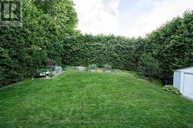 53 MCCLENNY DRIVE, Aurora (Aurora Highlands), Ontario, L4G5P5