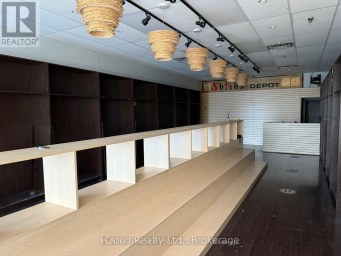 808 BRITANNIA ROAD Mississauga (East Credit) Ontario photo 2