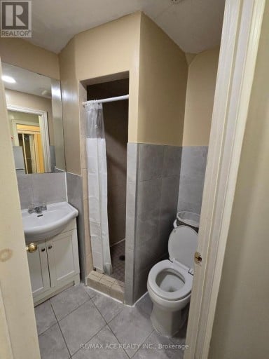 74 MOURNING DOVE CRESCENT, Toronto (Malvern), Ontario, M1B6A8