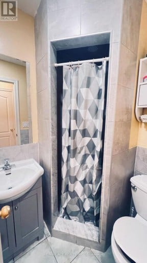 74 MOURNING DOVE CRESCENT, Toronto (Malvern), Ontario, M1B6A8