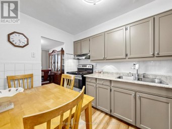 1111 - 10 PARKWAY FOREST DRIVE Toronto (Henry Farm) Ontario photo 16