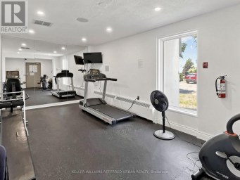 1111 - 10 PARKWAY FOREST DRIVE Toronto (Henry Farm) Ontario photo 22