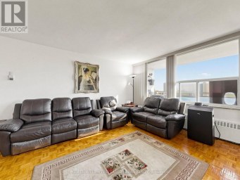 1111 - 10 PARKWAY FOREST DRIVE Toronto (Henry Farm) Ontario photo 7