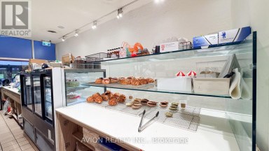 114 DUNDAS STREET W Toronto (Bay Street Corridor) Ontario photo 13