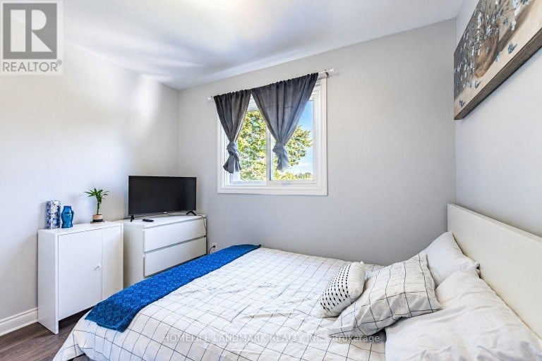 160 - 400 MISSISSAUGA VALLEY BOULEVARD, Mississauga (Mississauga Valleys), Ontario, L5A3N6