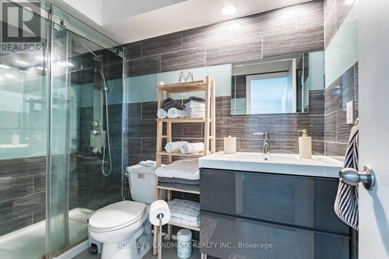160 - 400 MISSISSAUGA VALLEY BOULEVARD, Mississauga (Mississauga Valleys), Ontario, L5A3N6