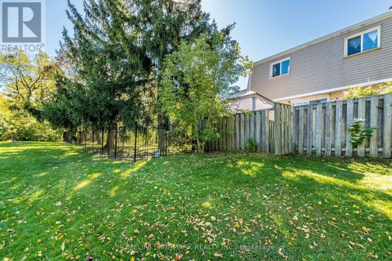 160 - 400 MISSISSAUGA VALLEY BOULEVARD, Mississauga (Mississauga Valleys), Ontario, L5A3N6