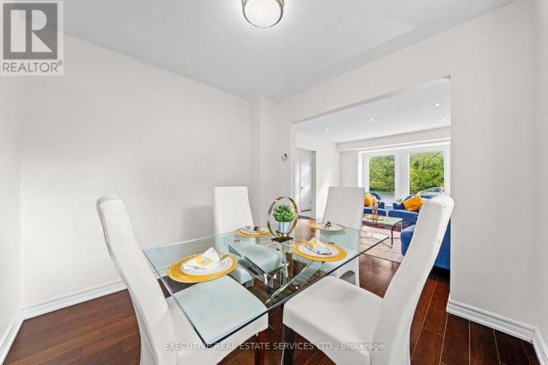 100 CENTRE STREET N, Brampton (Brampton North), Ontario, L6V2Z3