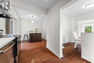 100 CENTRE STREET N Brampton (Brampton North) Ontario photo 15