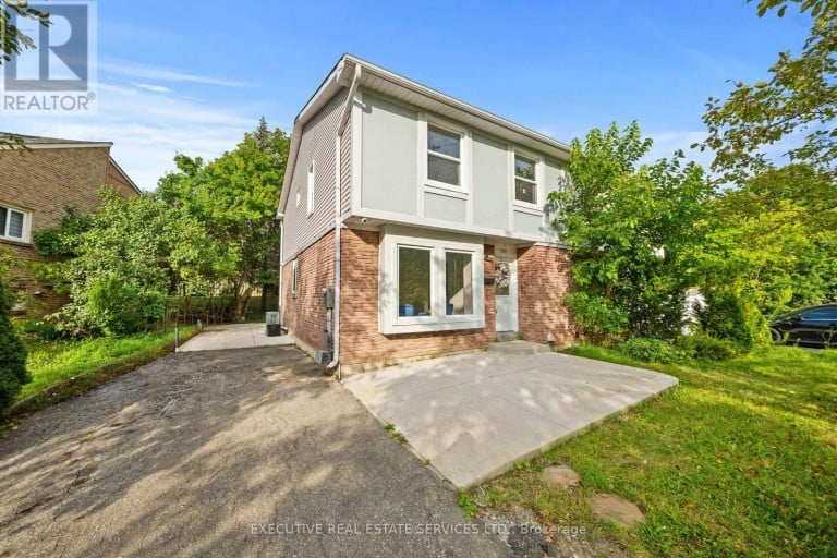 100 CENTRE STREET N, Brampton (Brampton North), Ontario, L6V2Z3