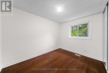 100 CENTRE STREET N Brampton (Brampton North) Ontario photo 29