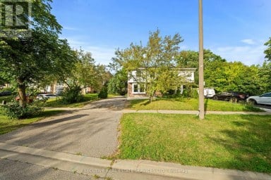 100 CENTRE STREET N Brampton (Brampton North) Ontario photo 4