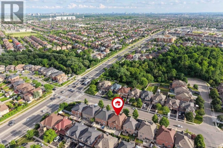 7 CHAPPARAL DRIVE, Brampton (Sandringham-Wellington), Ontario, L6R3C5