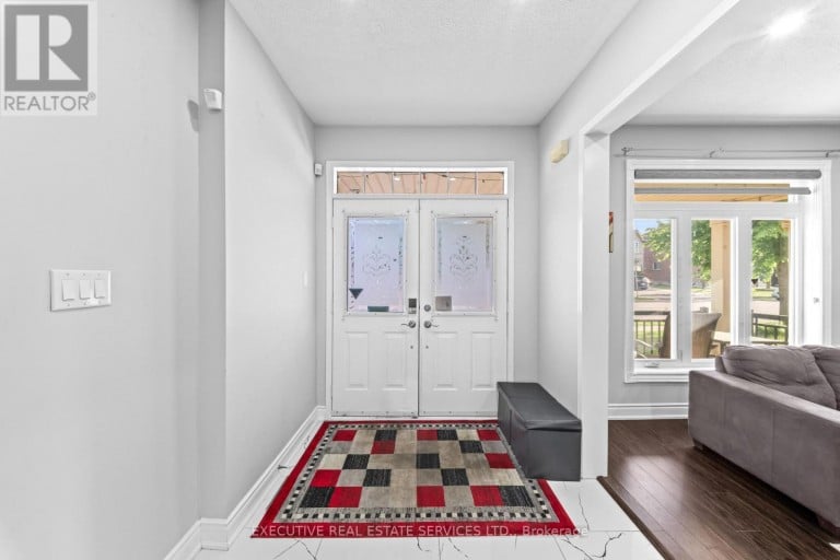 7 CHAPPARAL DRIVE, Brampton (Sandringham-Wellington), Ontario, L6R3C5