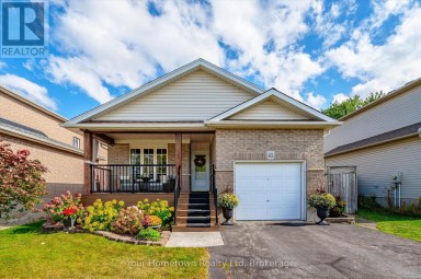 45 PEGLAR CRESCENT Centre Wellington (Fergus) Ontario photo 1