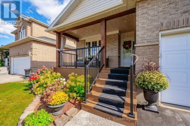 45 PEGLAR CRESCENT Centre Wellington (Fergus) Ontario photo 4