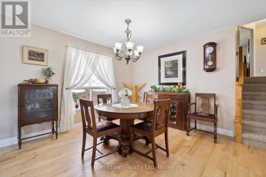 45 PEGLAR CRESCENT Centre Wellington (Fergus) Ontario photo 9