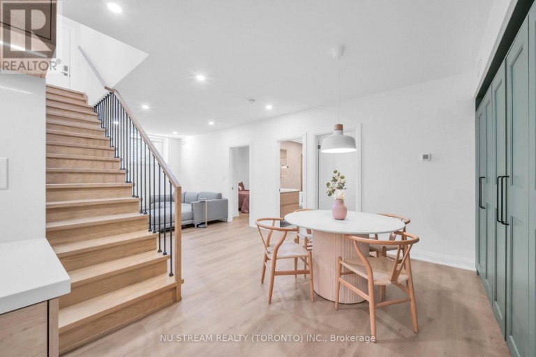 323 WINNIFRED DRIVE, Georgina (Keswick South), Ontario, L4P3B4