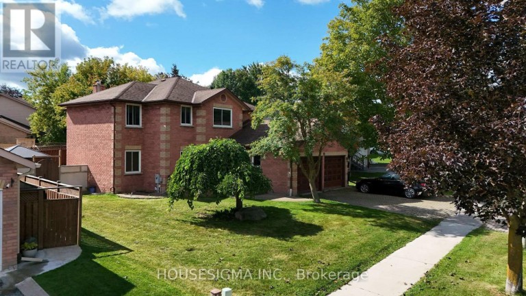 19 MAGANI AVENUE, Bradford West Gwillimbury (Bradford), Ontario, L3Z2S8