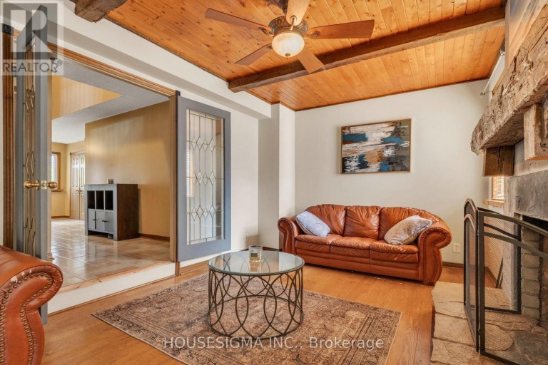 19 MAGANI AVENUE, Bradford West Gwillimbury (Bradford), Ontario, L3Z2S8