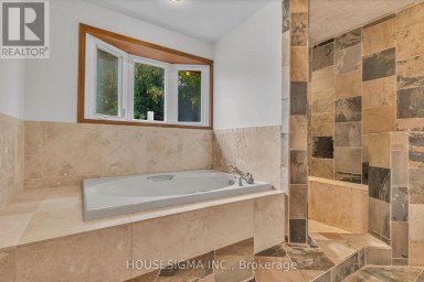19 MAGANI AVENUE Bradford West Gwillimbury (Bradford) Ontario photo 24