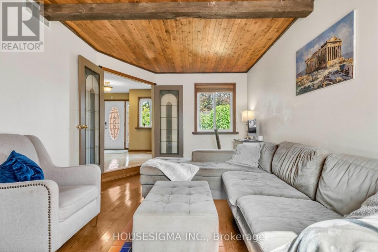 19 MAGANI AVENUE, Bradford West Gwillimbury (Bradford), Ontario, L3Z2S8