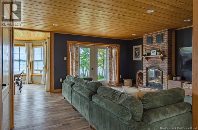 181 McCarthy's Point Road, Pocologan, New Brunswick, E5J1A5