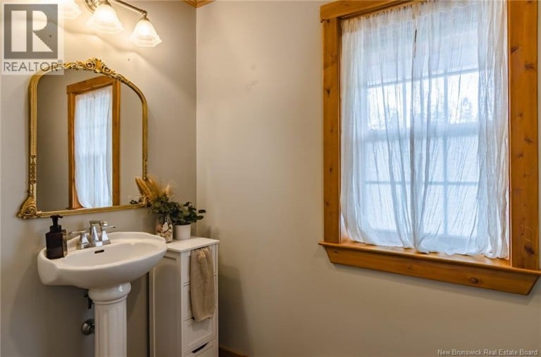 181 McCarthy's Point Road, Pocologan, New Brunswick, E5J1A5