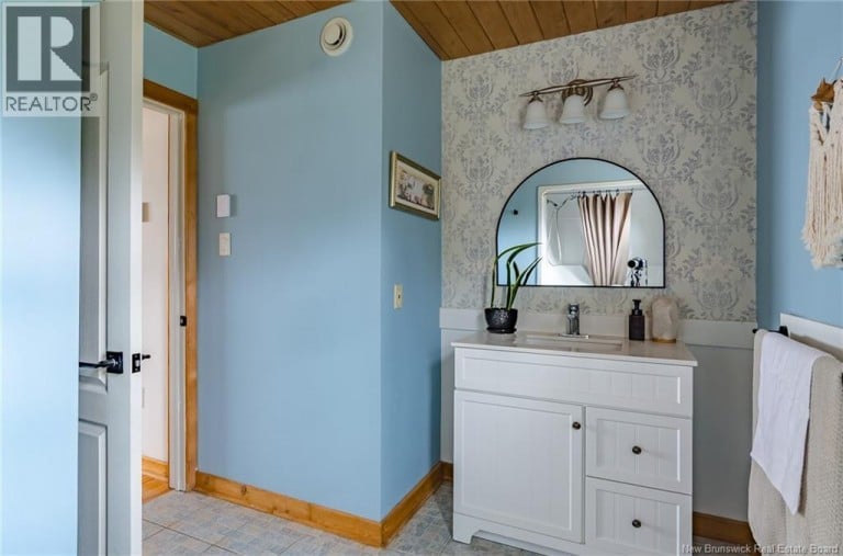 181 McCarthy's Point Road, Pocologan, New Brunswick, E5J1A5